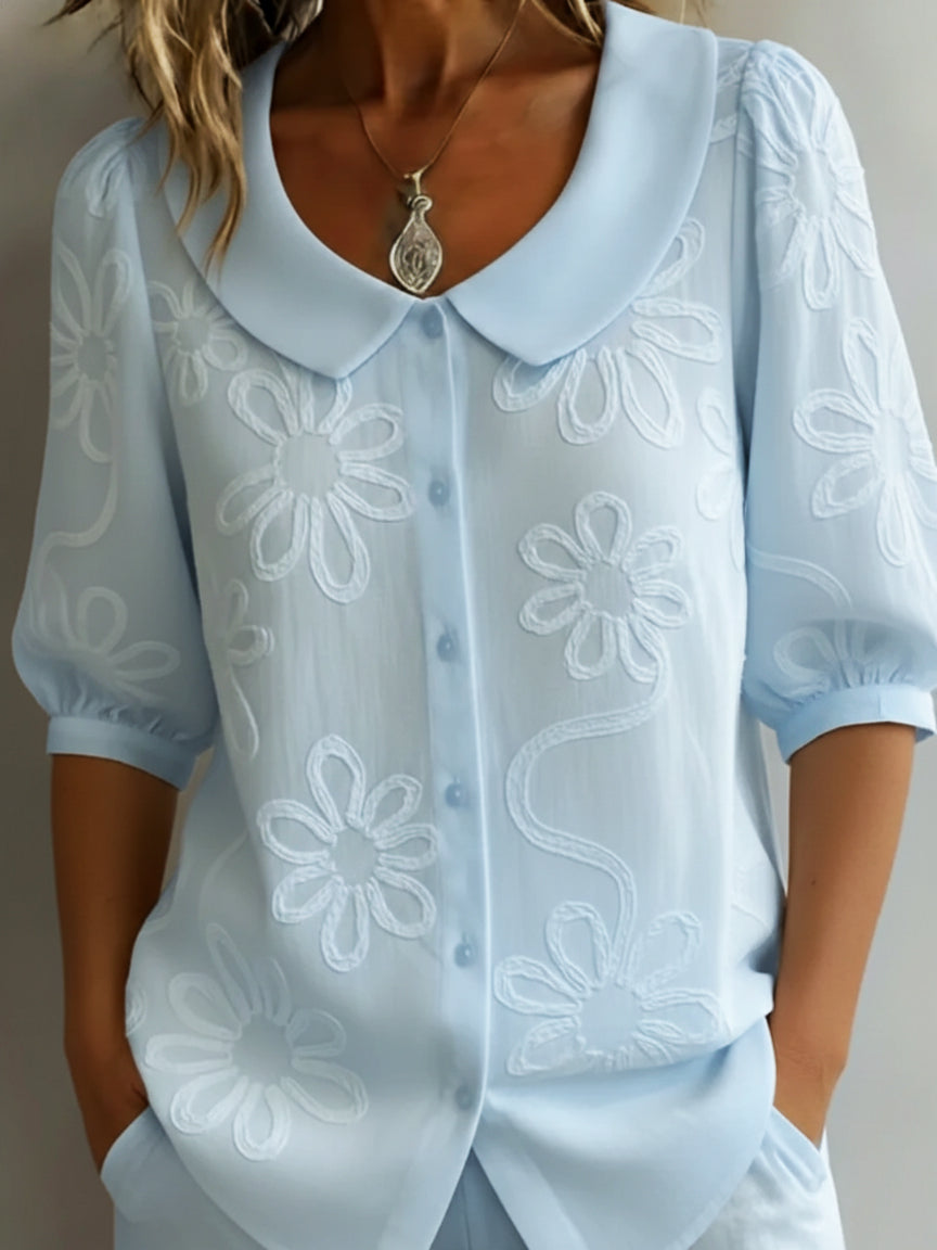 Celeste | Blusa leggera floreale di eleganza naturale