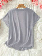 Oliva | Blusa a taglio morbido con scollatura a V (2 acquistate, 1 REGALATA)