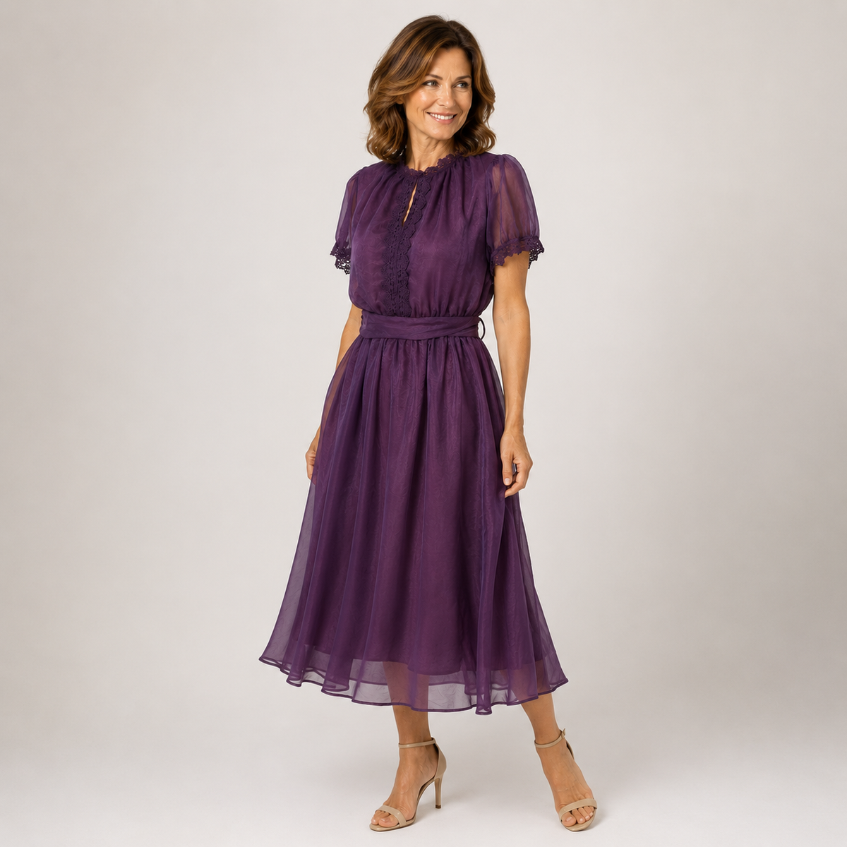 Flavia | Abito Maxi con Scollatura a Goccia e Bordo in Pizzo di Mousseline