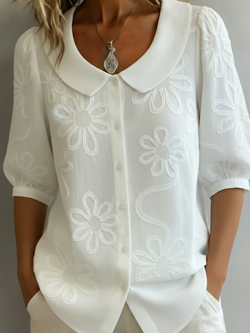 Celeste | Blusa leggera floreale di eleganza naturale